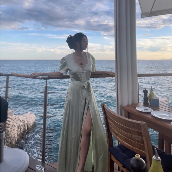 Meet your Posher, Karen - Picture 9 of 12